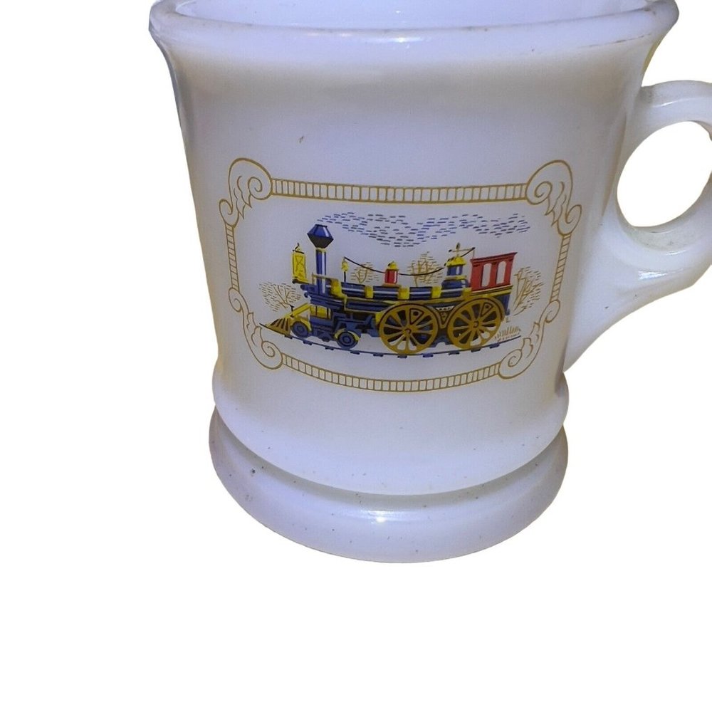 VTG 1970’s Avon Milk Glass Shaving Mug‎ Cup Iron Horse Steam Train Locomotive